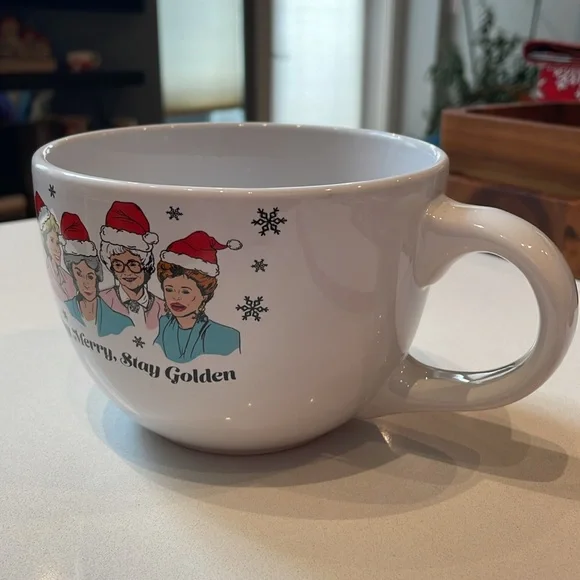 NWOT Golden Girls Ceramic Soup Bowl/Mug. Merry Christmas, White - Picture 4 of 4